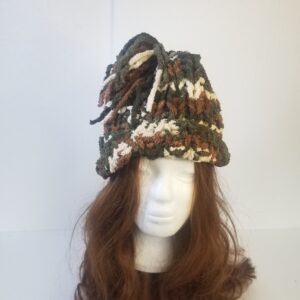 Chenille beanie with tassel