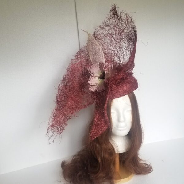 aubergine tangletuft hat side