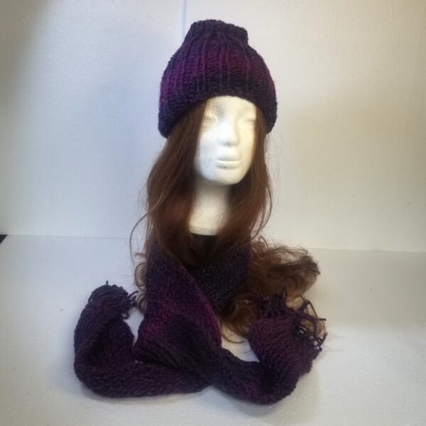 Beanie and long scarf set mauve