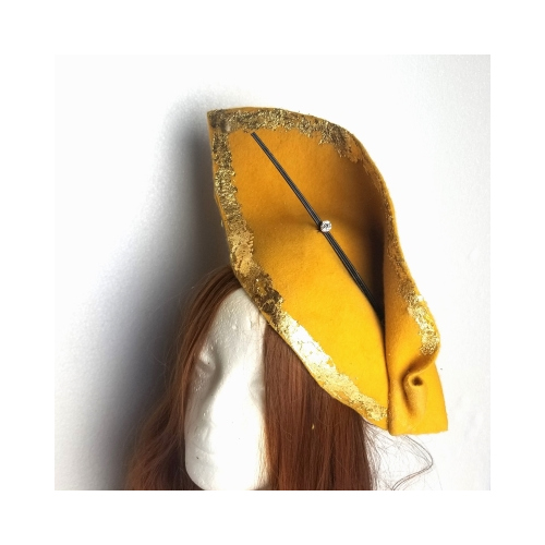 gold ochre felt hat