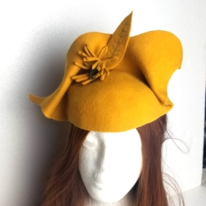 ochre felt hat with flower