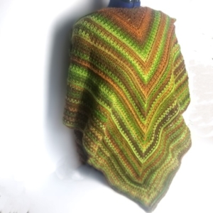 heavy green shawl