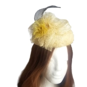 cream tangletuft button hat