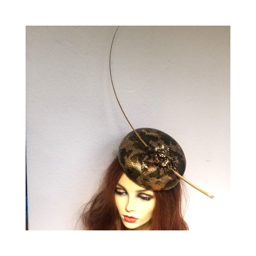 snakeskin effect leather button hat
