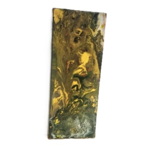 green and gold metallic acrylic pour