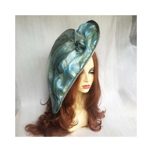 water brimmed hat