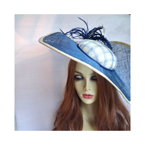 Wide brim blue and lattice