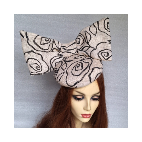 roses button hat